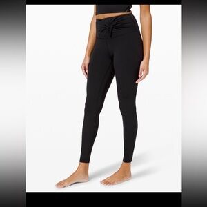 ALIGN HIGH-RISE TIGHT 28" *TWIST WAIST